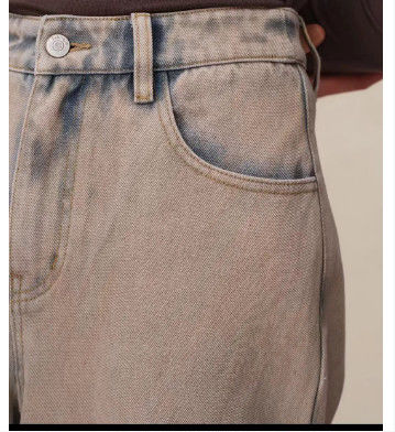 Calças de denim de cintura alta e pernas retas